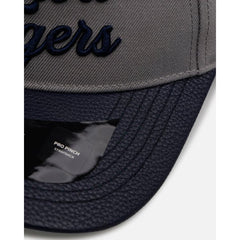 MLB Detroit Tigers Souvenir Pinch Front Strapback