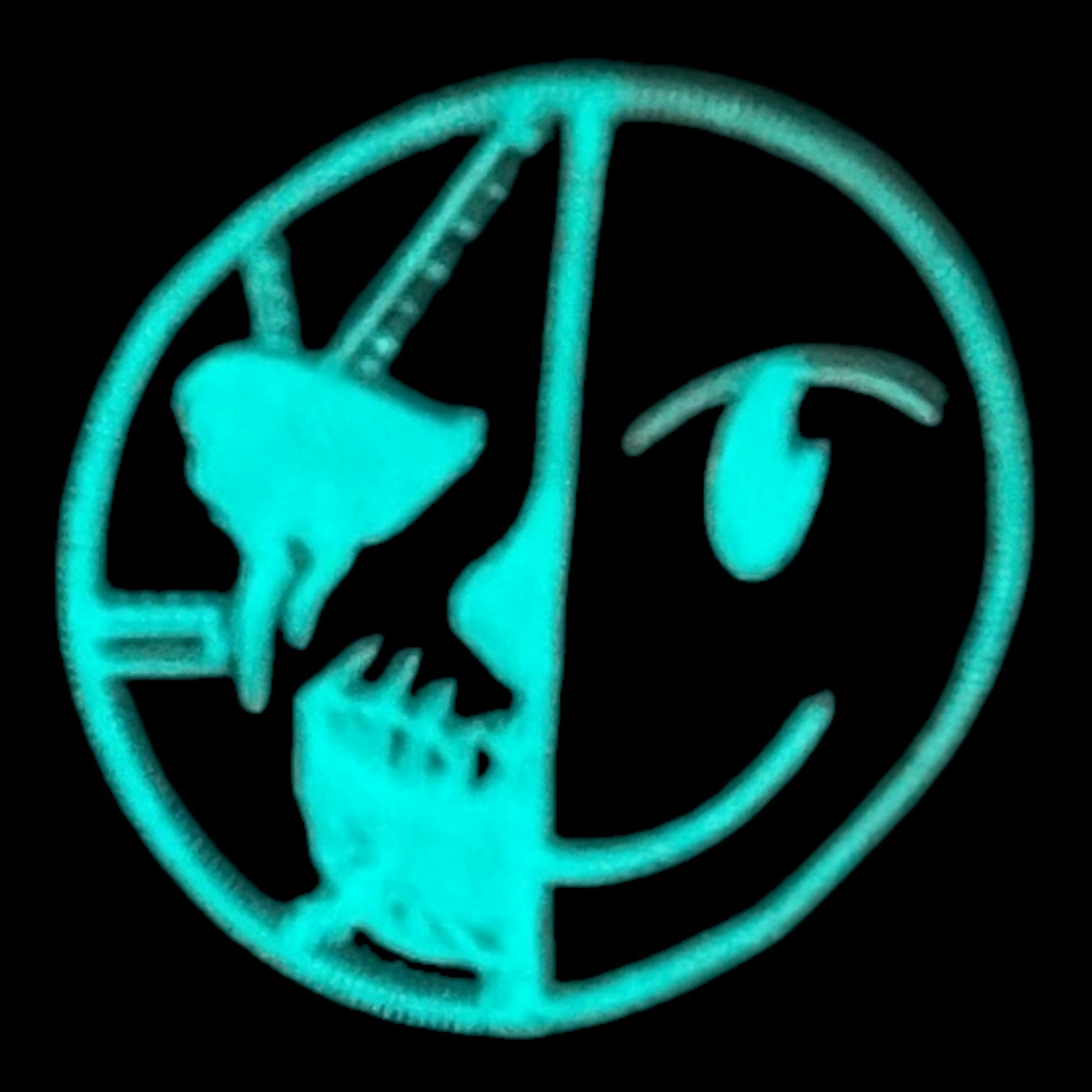 Majnoon Glow In The Dark Cap