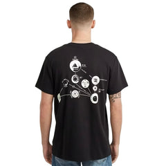 Trims Back Graphic T-Shirt